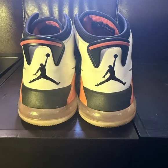 Nike Jordan Max Aura CD7070-108 Black White Total Orange Men's Size 13 - Picture 5 of 10